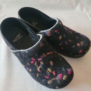Dansko Women's Black and Multicolor Clogs
